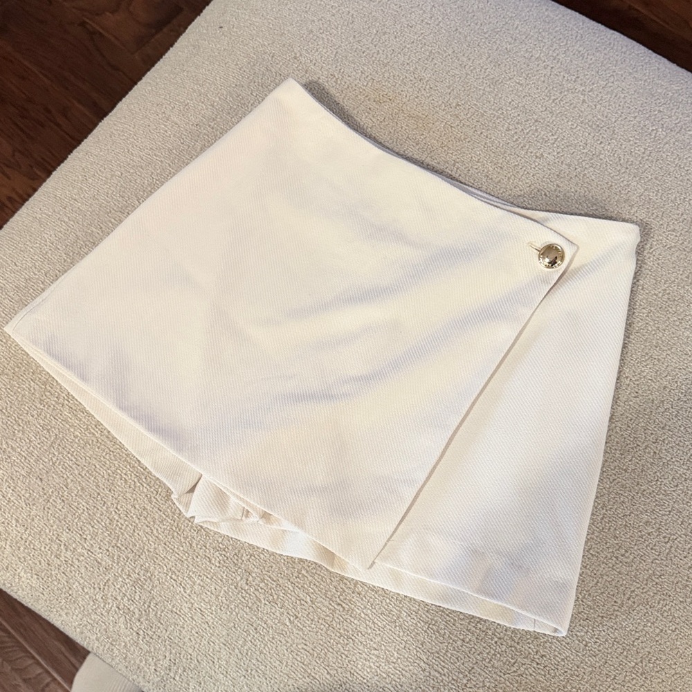 H&M Cream Wrap-Style Mini Skirt with Gold Button